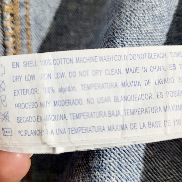 Forever 21 Womens Denim Jean Trucker Jacket Size Small Blue Classic 100% Cotton - Picture 12 of 12